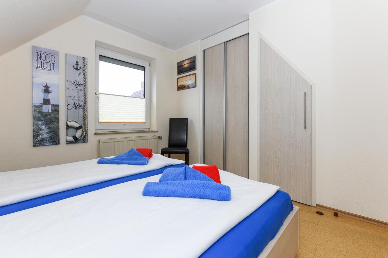Ferienwohnung Juist Inselhaus Am Deich نايهالينجازييل المظهر الخارجي الصورة